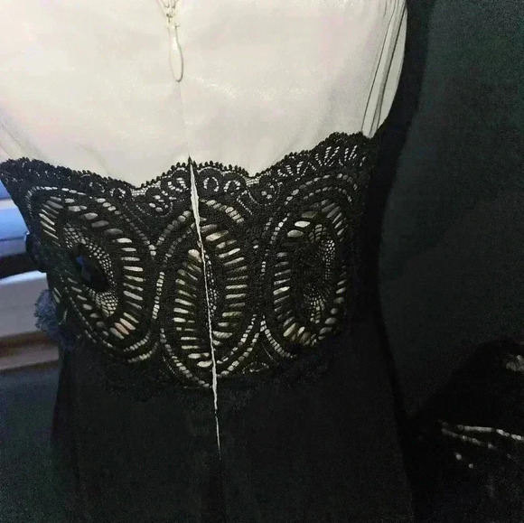 Democracy Womans Spaghetti Strap Dress Size 8 - Picture 8 of 10